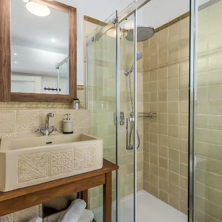 Apartment Luxury Karolina Riva 101m2 *