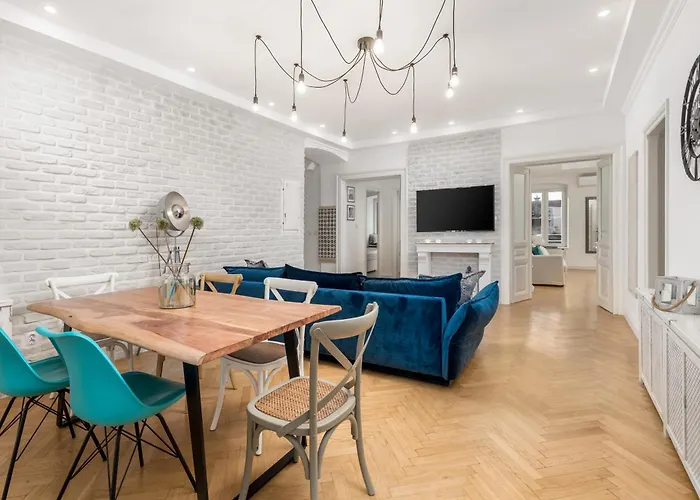 Апартаменты Luxury Karolina Riva 101m2