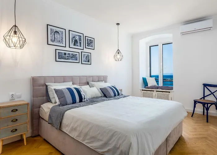 Luxury Karolina Riva 101m2 Апартаменты Риека
